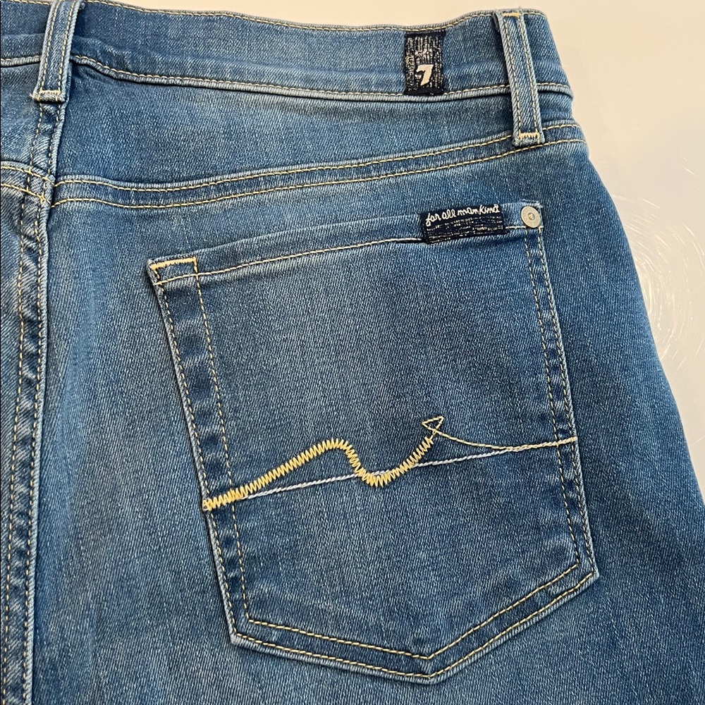 7 For All Mankind Classic Denim Boyfriend Jeans - Picture 5 of 8